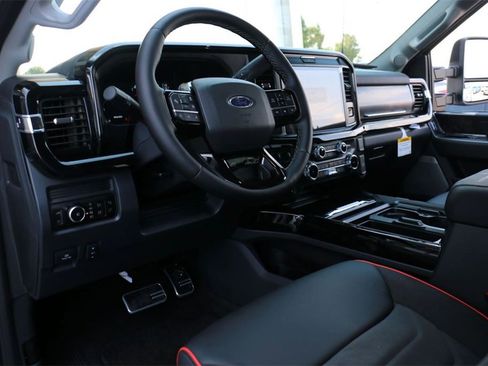 New 2026 Ford F250 Lariat w/ Black Appearance Package image 20