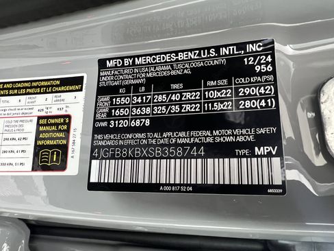 Certified 2025 Mercedes-Benz GLE 63 AMG S image 34