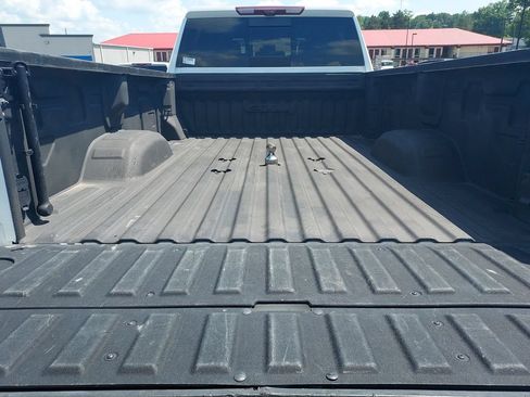 Used 2024 GMC Sierra 2500 AT4 w/ Technology Package AWD/4WD image 29
