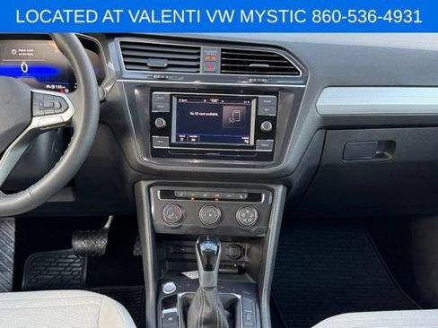 Certified 2024 Volkswagen Tiguan S AWD/4WD image 15