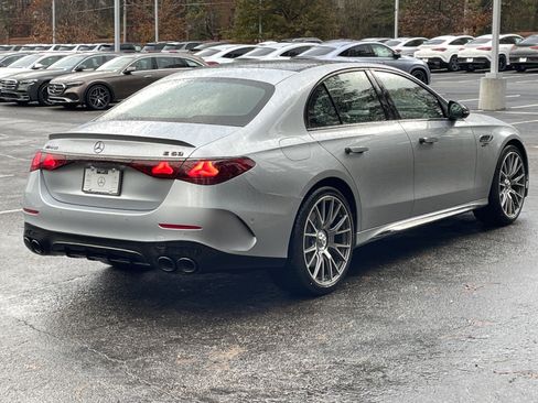 New 2026 Mercedes-Benz E 53 AMG e 4MATIC Sedan image 6