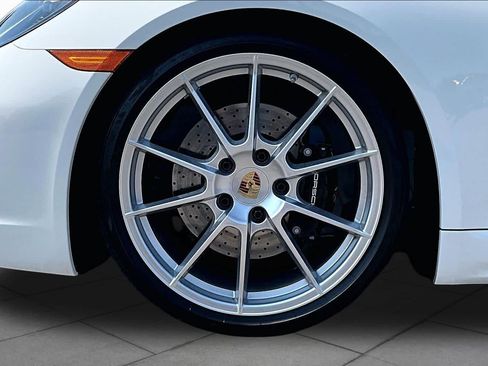 Used 2025 Porsche 718 Cayman GTS RWD image 11