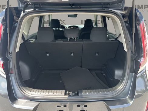 Used 2024 Kia Soul LX w/ Option Group 015 image 23