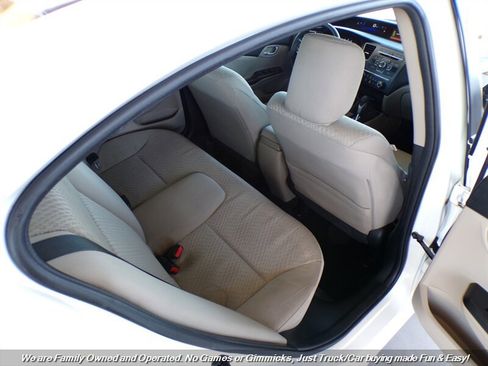 Used 2015 Honda Civic LX image 25