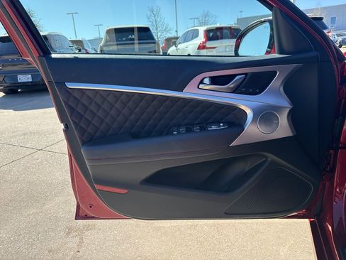 Used 2020 Genesis G70 3.3T w/ Sport Package image 17