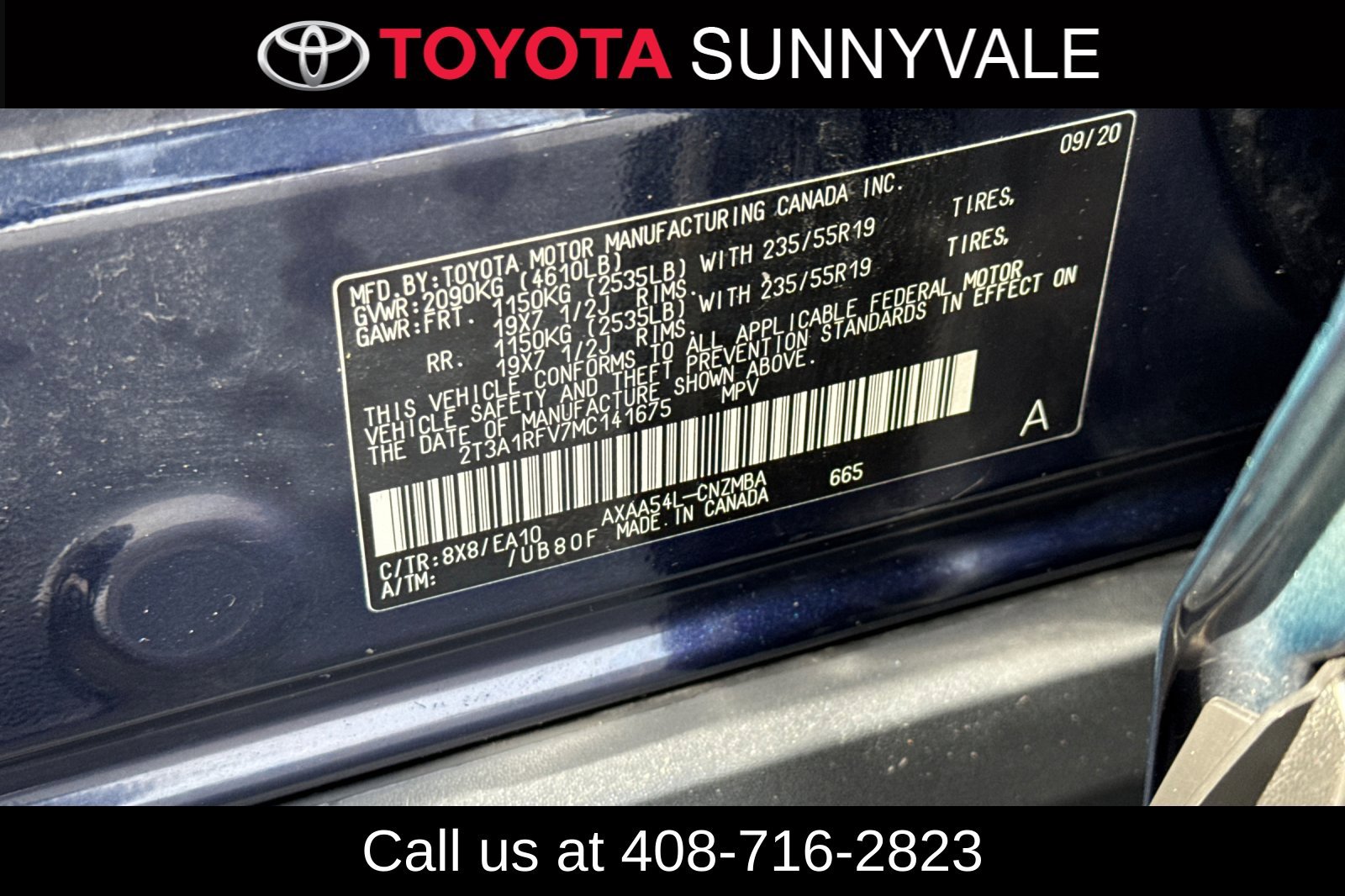 Used 2021 Toyota RAV4 XLE Premium AWD/4WD image 31