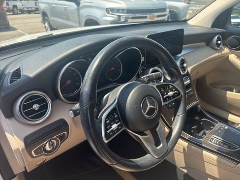 Used 2022 Mercedes-Benz GLC 300 image 15