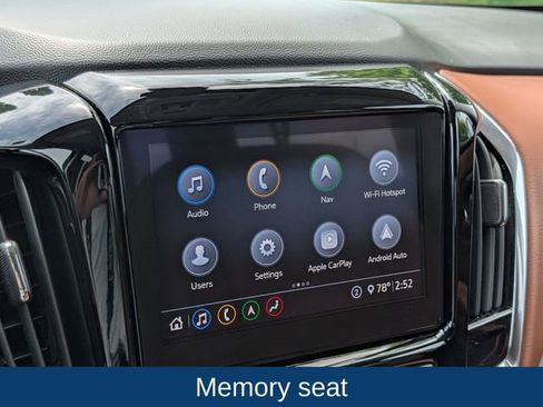 Used 2021 Chevrolet Traverse High Country FWD image 22