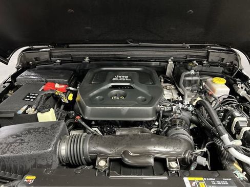 Used 2021 Jeep Wrangler Sport image 28