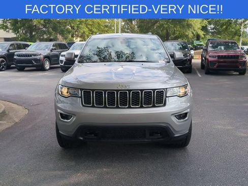 Certified 2021 Jeep Grand Cherokee Laredo AWD/4WD image 8