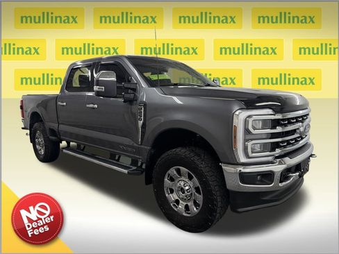 Used 2024 Ford F250 Lariat w/ Chrome Package image 1