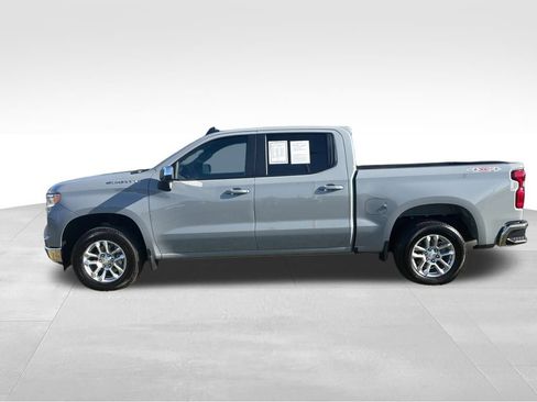 Used 2024 Chevrolet Silverado 1500 LT image 2