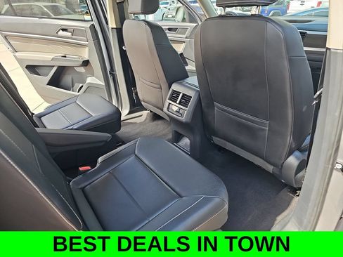 Used 2023 Volkswagen Atlas SE FWD image 11