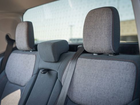 Certified 2024 Ford Maverick XLT image 19