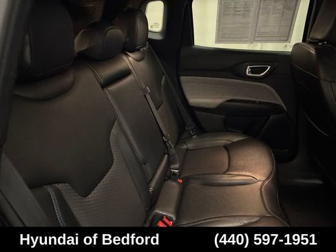 Used 2024 Jeep Compass Latitude AWD/4WD image 22