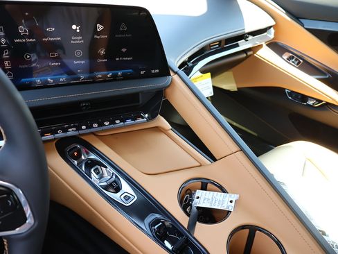 New 2026 Chevrolet Corvette Stingray Preferred Cpe w/ Z51 Performance Package RWD image 19