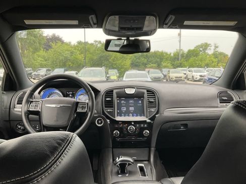 Used 2014 Chrysler 300 S AWD/4WD image 28