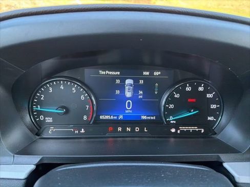 Used 2023 Ford Explorer XLT w/ Equipment Group 202A image 19