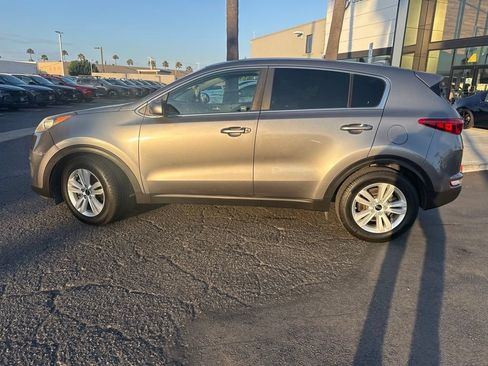 Used 2017 Kia Sportage LX FWD image 9