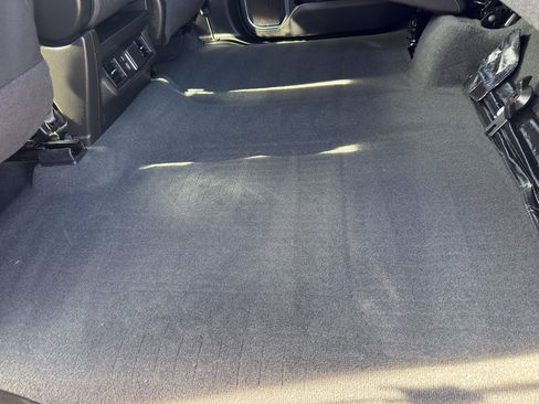 Used 2024 Chevrolet Silverado 1500 LT image 37