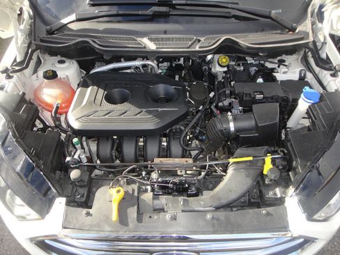 Used 2021 Ford EcoSport SES image 18