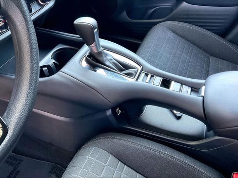 Used 2023 Honda HR-V LX image 15