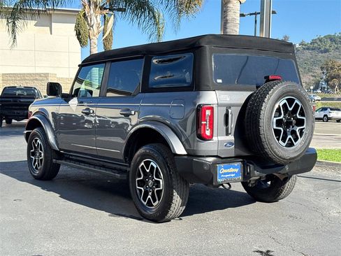 Used 2023 Ford Bronco Outer Banks image 12