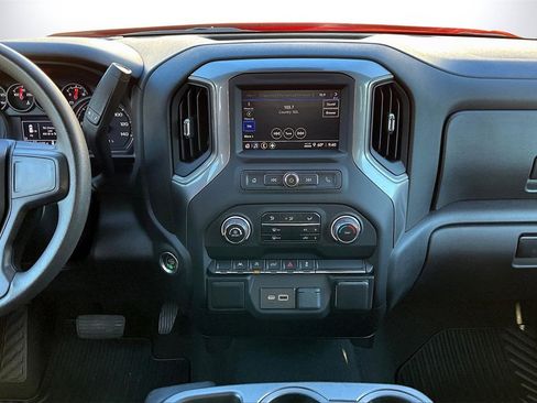 Used 2022 Chevrolet Silverado 1500 Custom image 11
