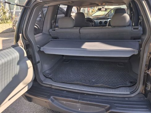 Used 2005 Jeep Liberty Sport image 11