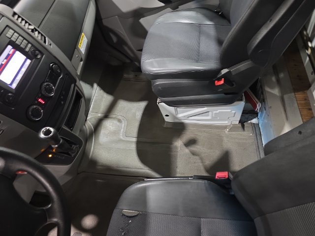 Used 2016 Freightliner Sprinter 3500 RWD image 19