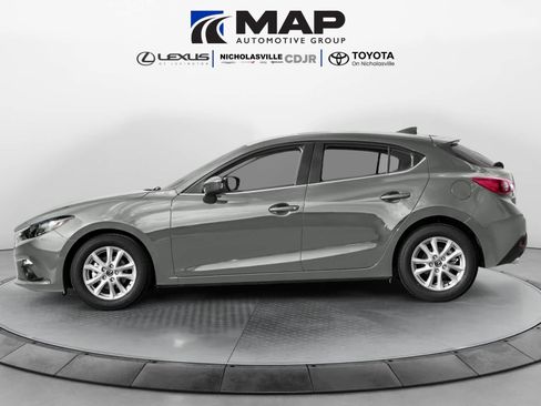 Used 2016 MAZDA MAZDA3 i Grand Touring FWD image 3