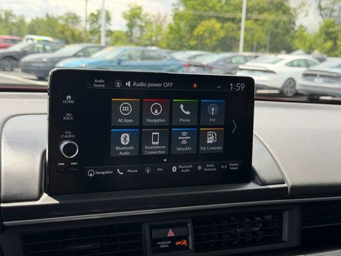 Used 2025 Honda Pilot Touring image 23