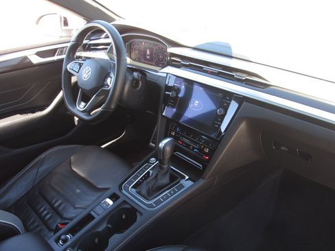 Used 2021 Volkswagen Arteon SEL Premium image 10