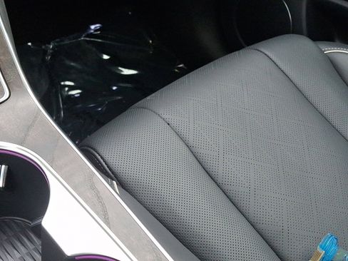 Certified 2025 Genesis GV80 3.5T Advanced image 26