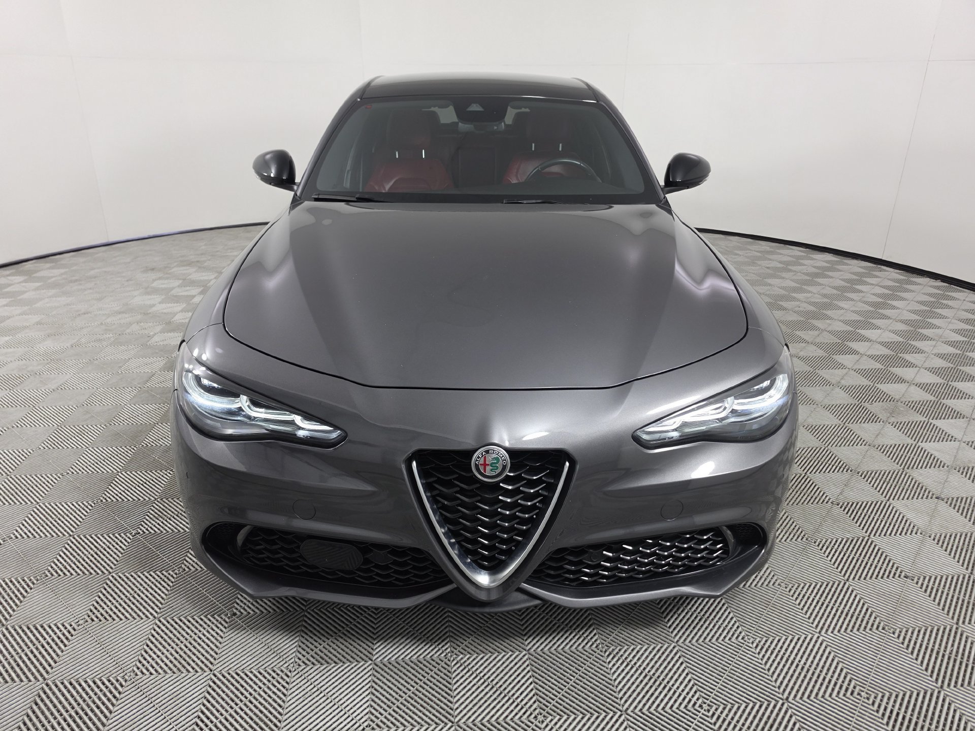 Used 2024 Alfa Romeo Giulia Ti w/ Performance Driving Package RWD image 39