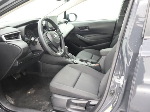 Used 2024 Toyota Corolla LE FWD image 7