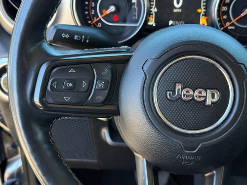 Used 2021 Jeep Gladiator Sport w/ Quick Order Package 24Q 80Th AWD/4WD image 15