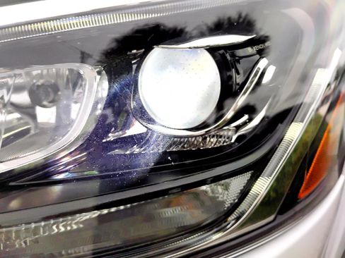 Used 2023 Ford Transit 250 Low Roof w/ Exterior Upgrade Package image 3