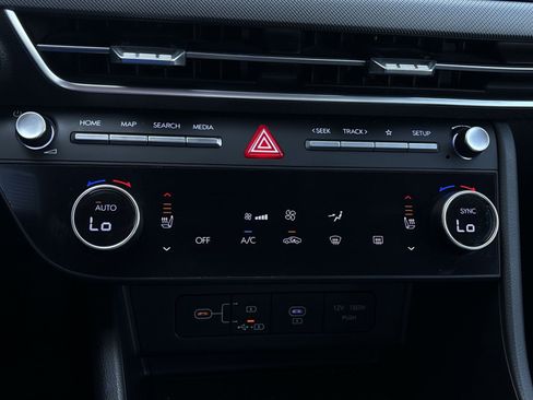 Certified 2024 Hyundai Sonata SEL FWD image 20