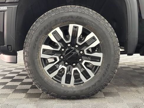 New 2026 GMC Sierra 2500 Denali Ultimate image 18