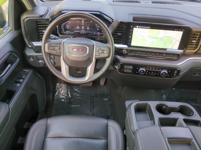 Used 2025 GMC Sierra 1500 SLT RWD image 16