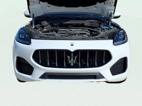 Used 2024 Maserati Grecale GT AWD/4WD image 23