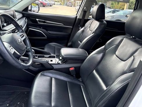 Used 2020 Kia Telluride S AWD/4WD image 9