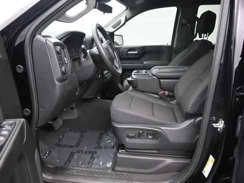 Used 2025 Chevrolet Silverado 1500 Custom Trail Boss AWD/4WD image 12