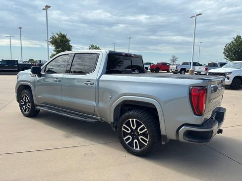 Used 2023 GMC Sierra 1500 AT4 w/ AT4 Premium Package AWD/4WD image 3