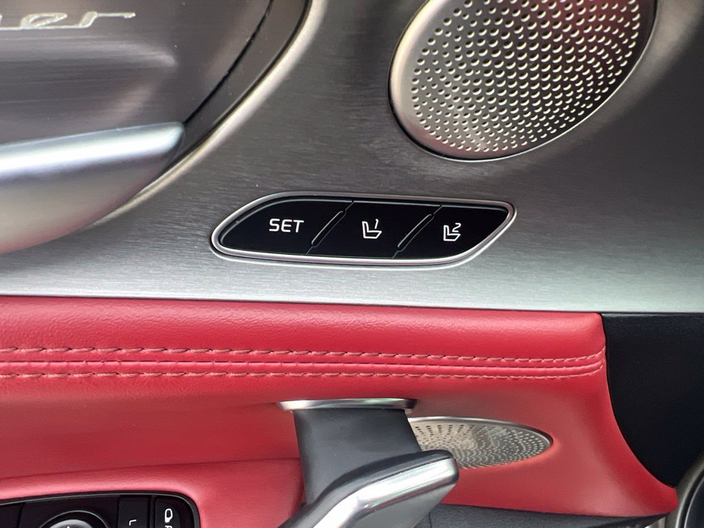 Used 2021 Kia Stinger GT2 AWD/4WD image 46