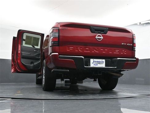 Used 2023 Nissan Frontier SV w/ Tow Package image 42