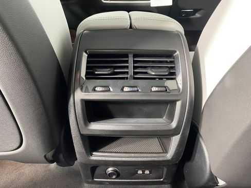 Used 2026 BMW X5 sDrive40i w/ Premium Package RWD image 30