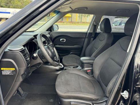 Used 2016 Kia Soul image 13