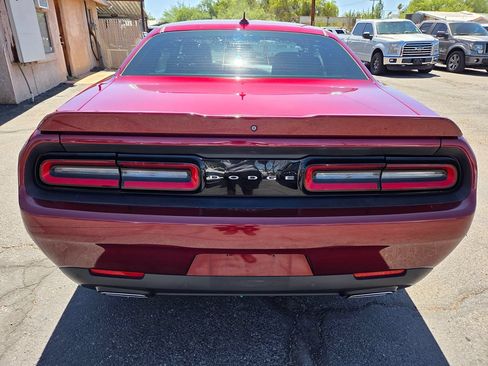 Used 2018 Dodge Challenger SXT Plus RWD image 12